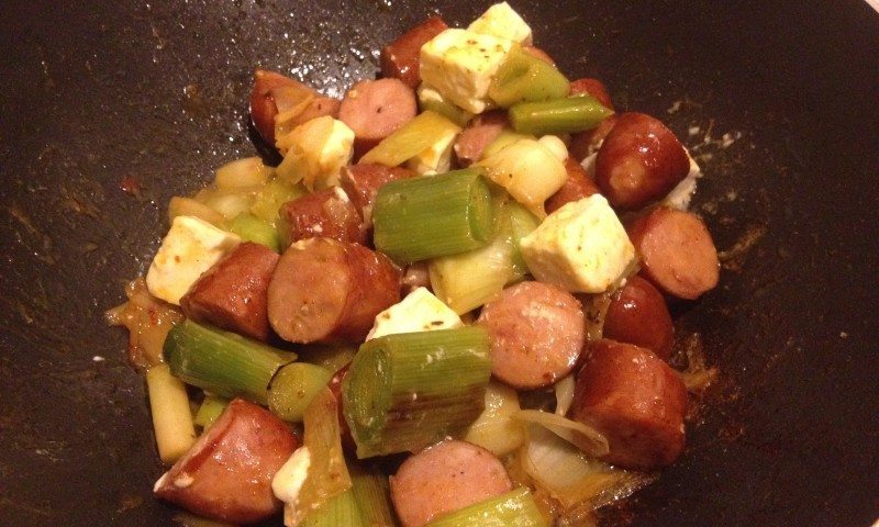 Sausages with leeks