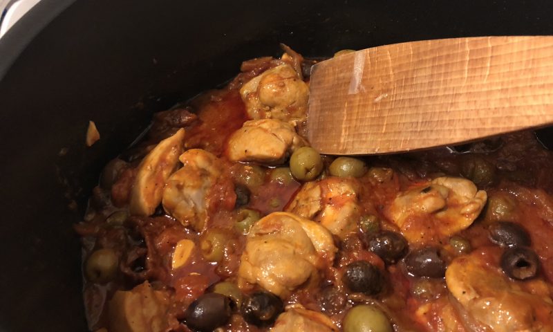 Easy to Make Chicken with Black and Green Olives Recipe