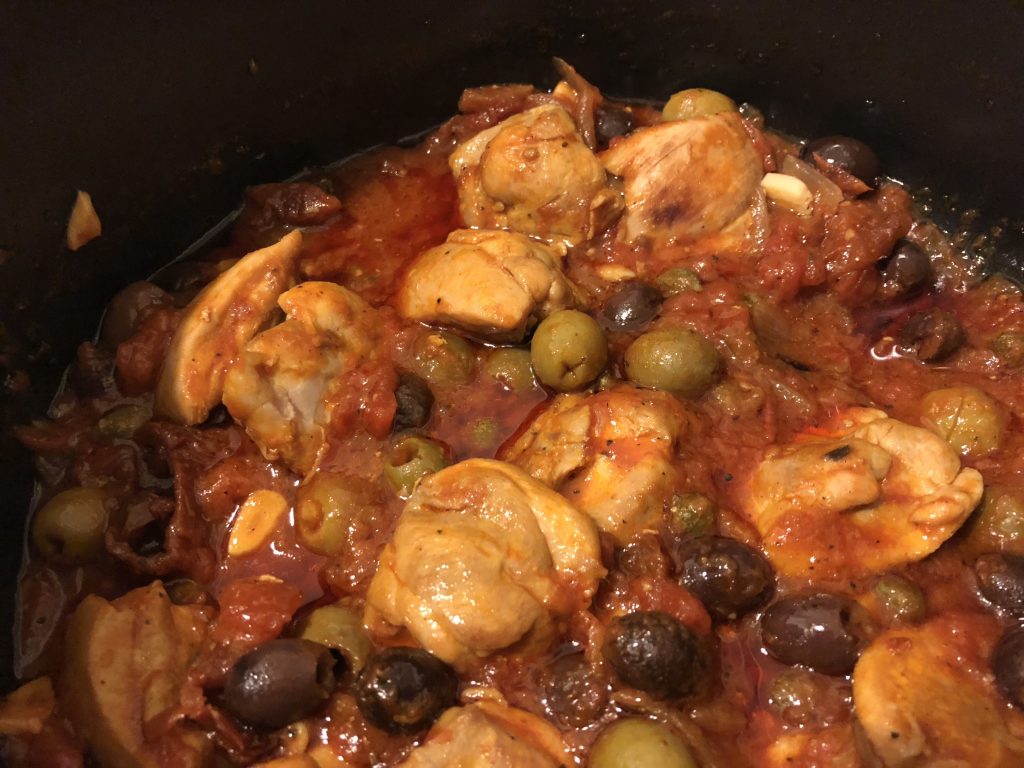 Chicken with black and green olives