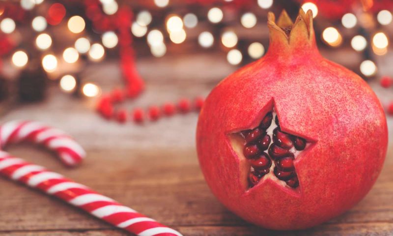 Christmas Customs: Breaking the pomegranate